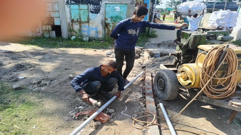 তিতাস গ্যাসের সাঁড়াশি অভিযান