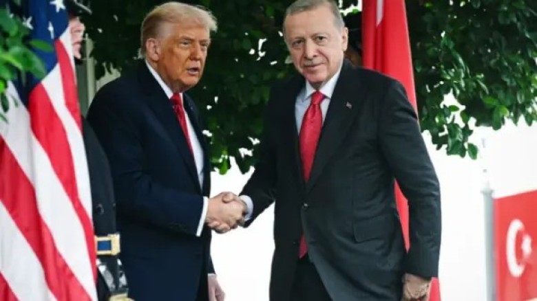 খুব শিগগিরই গাজায় যুদ্ধ বন্ধের চুক্তিঃ ট্রাম্প।