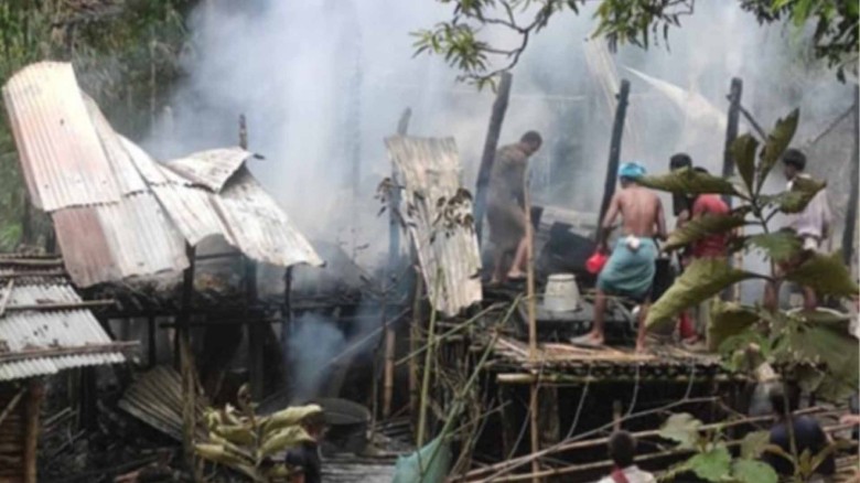 বান্দরবানে অগ্নিকাণ্ডে বসতঘর পুড়ে ছাই।...