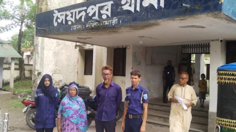 সৈয়দপুরে নারীসহ দুই মাদক বিক্রেতা আটক