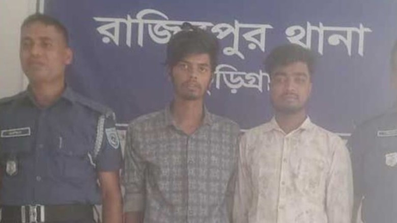 কুড়িগ্রামে অভিযানে গিয়ে হামলার শিকার ৬ পুলিশ সদস্য, গ্রেফতার